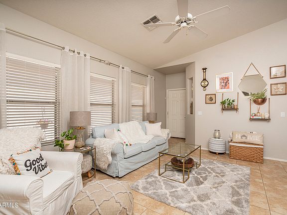3rd image of 3098 E STOTTLER Drive
