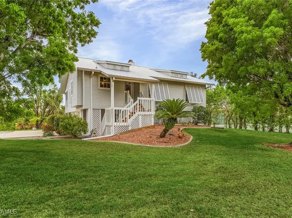 7269 Heaven Ln, Fort Myers, FL 33908