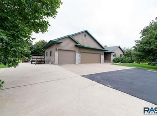 27309 Jordan Dr, Tea, SD 57064