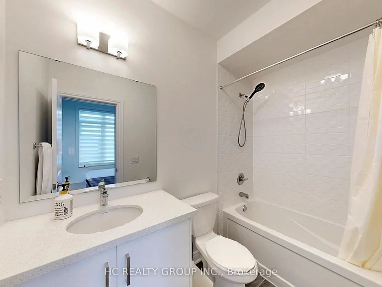 20 Harold Humphrey St — Photo 24