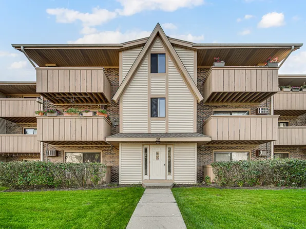 20 Echo Ct APT 3, Vernon Hills, IL 60061