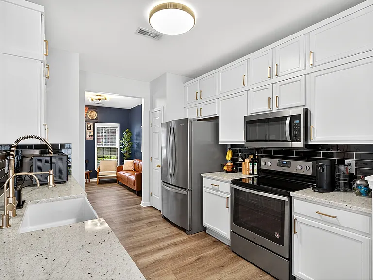 263 Hadley Commons Dr #1 — Photo 10