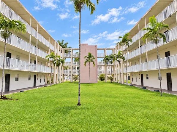 2800 NW 56th Ave APT F302, Lauderhill, FL 33313