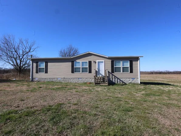 298 Fly Rd, Shelbyville, TN 37160