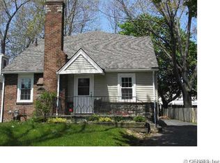 35 Camden St, Rochester, NY 14612