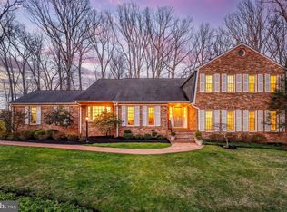 1807 Abbey Glen Ct, Vienna, VA