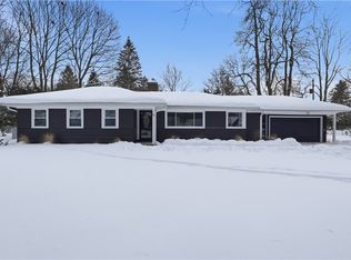 39 Scotch Ln, Rochester, NY 14617