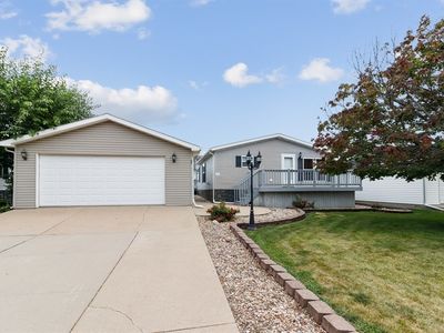 33 Chestnut Ln, Altoona, IA, 50009