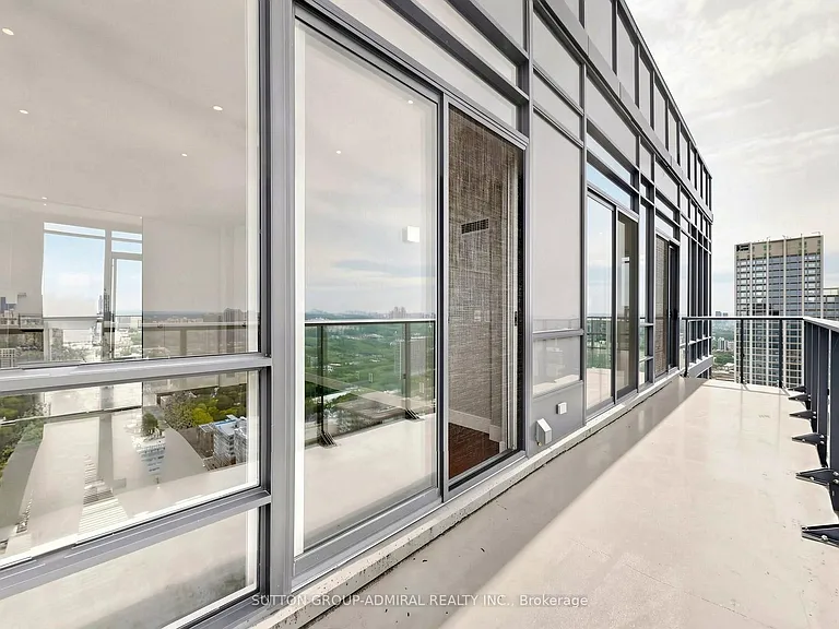 825 Church St #Penthouse 401 — Photo 31