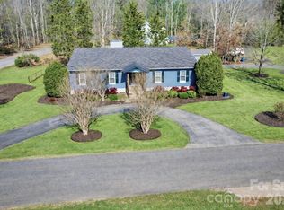 21 Eagle Dr, Taylorsville, NC 28681