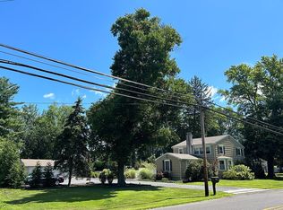 46 Robbins Allentown Rd, Robbinsville, NJ 08691