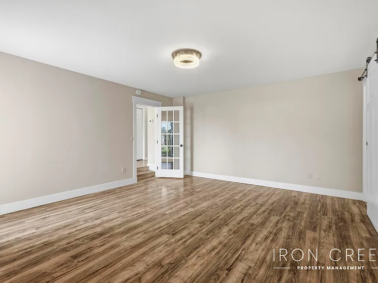 1544 E Falconrim Ct — Photo 13