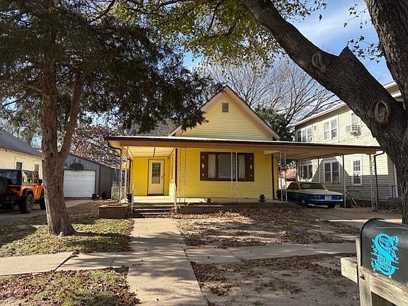 2nd image of 413 N 5th St