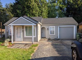 725 Hillcrest Dr, Longview, WA 98632