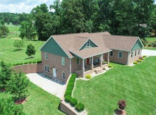 588 Pete Upchurch Rd, Monticello, KY 42633