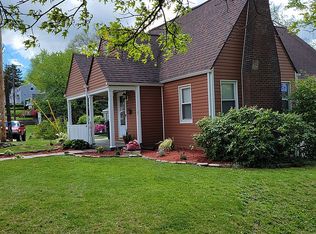 102 Thomas Ave, North Versailles, PA 15137