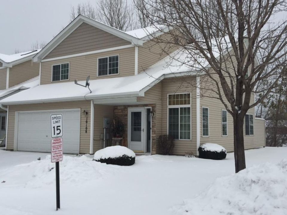 1st image of 10108 Pleasure Creek Cir NE