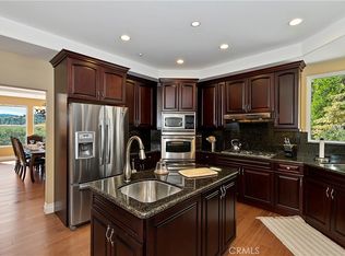 27732 N Bay Rd, Lake Arrowhead, CA 92352