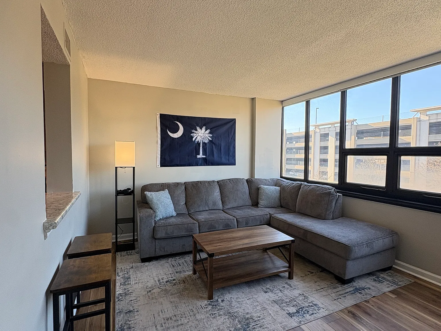 1 bed, 580 sqft, $1,700 — Photo 1