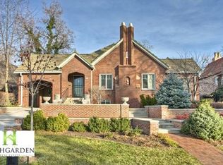 450 Circle Dr, Denver, CO 80206