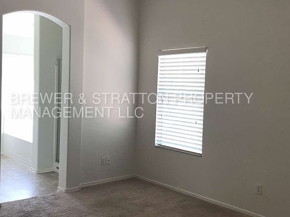 4th image of 3719 E Inverness Ave Unit 21