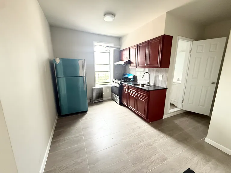 297 Saint Nicholas Ave #4F — Photo 4