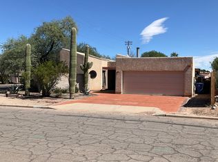 2000 E Prince Rd, Tucson, AZ 85719