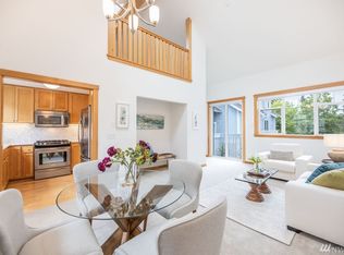 115 Hall Brothers Loop UNIT 205, Bainbridge Island, WA 98110