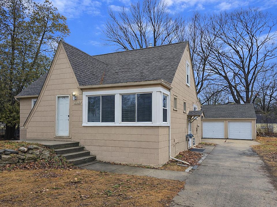 1st image of 21671 Sunnyview Ave