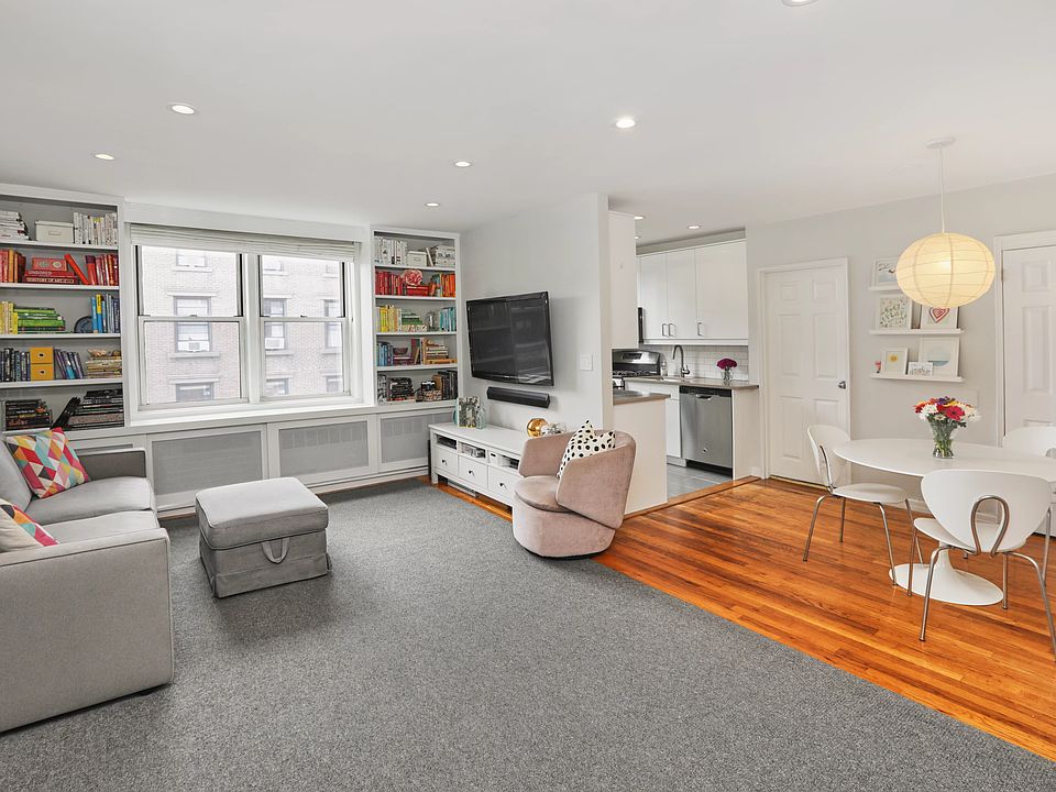 1st image of 245 Henry St APT 4B