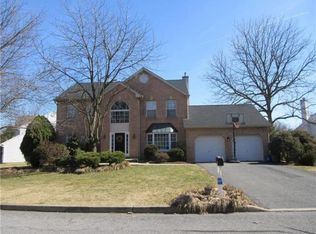 875 Merrivale Rd, Bethlehem, PA 18017