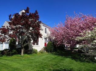 2202 Cherry Leaf Ln, Silver Spring, MD 20906