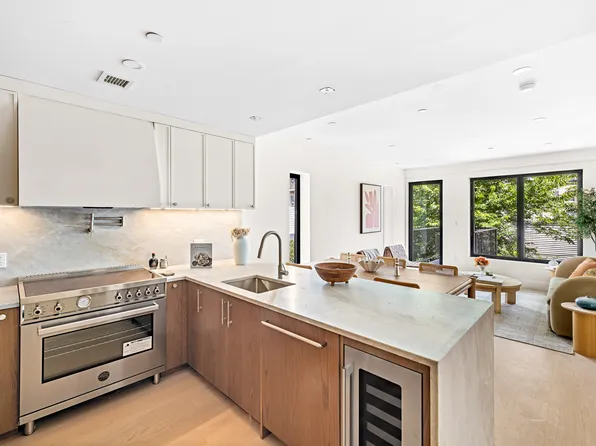 104 Newel Street image 1 of 12