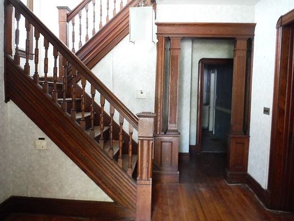 Additional Living Room