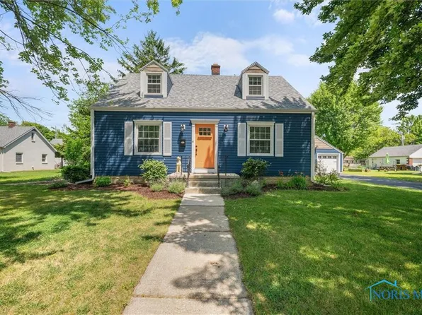 317 Pine Rd, Woodville, OH 43469