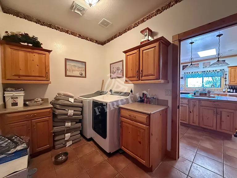 1847 Solomon Cir — Photo 18
