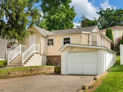 31 Orchard Ave, Lincoln Park, NJ, 07035