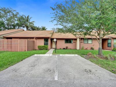 6179 Pine Tree Ln APT B, Tamarac, FL, 33319