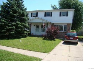 21 Lemans Dr, Depew, NY 14043