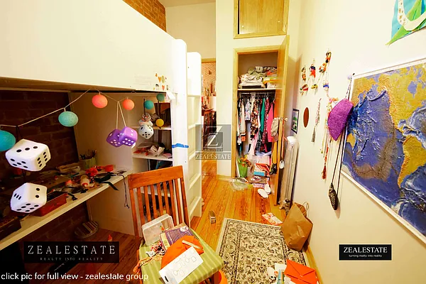 Rented by ZealEstate Group Inc | media 36