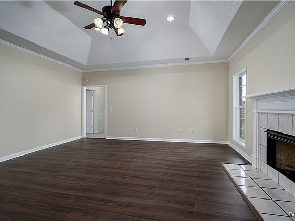 4th image of 10336 Sunlight Dr