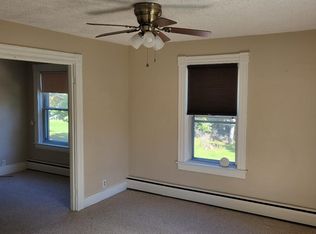 26 Benoit St FLOOR 2, Coventry, RI 02816