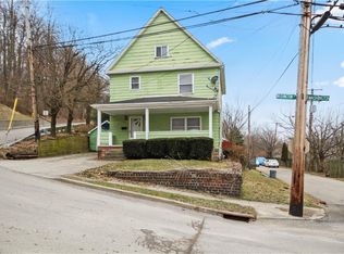 206 Washington St, Lowellville, OH 44436