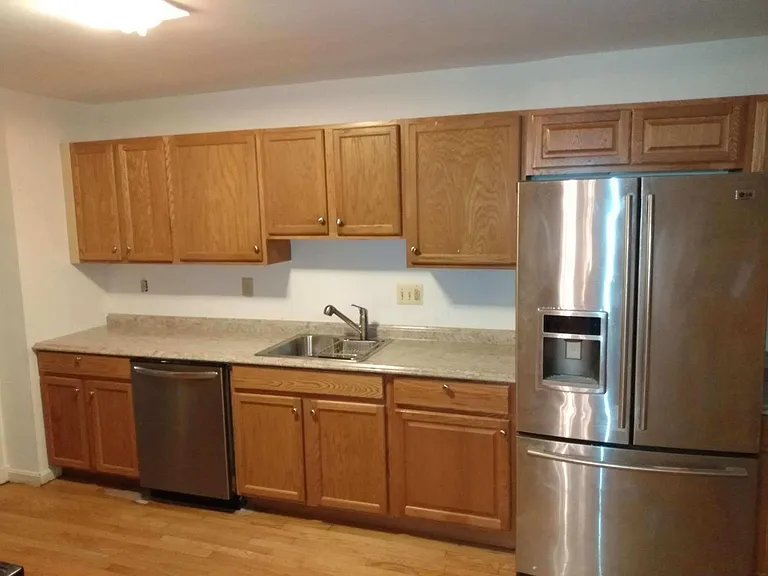 2123 Edgewater Pkwy — Photo 10
