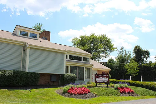 Hunter's Creek Apartments Photo 1