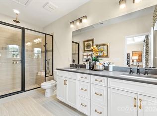 3016 Oak Landing Dr, Charlotte, NC 28205