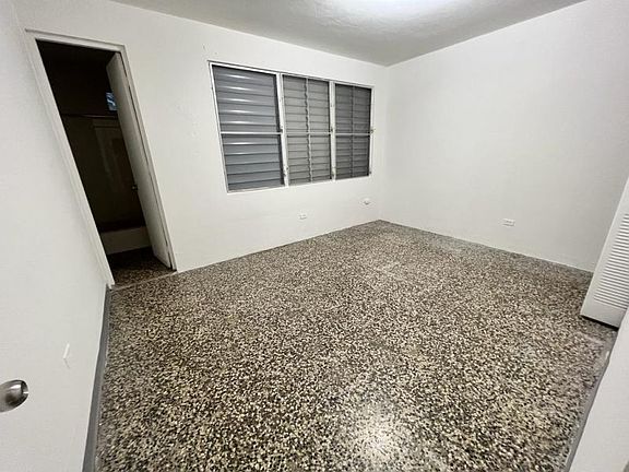 5th image of 2 Calle Crisantemo Golden Hls