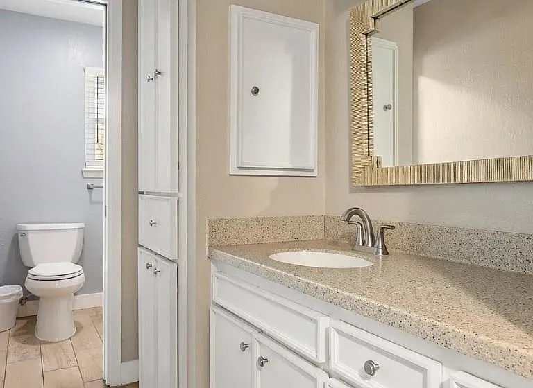 1214 Amanda Cir — Photo 15