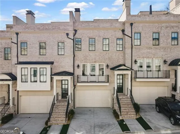 3715 Peachtree Rd NE #9, Atlanta, GA 30319