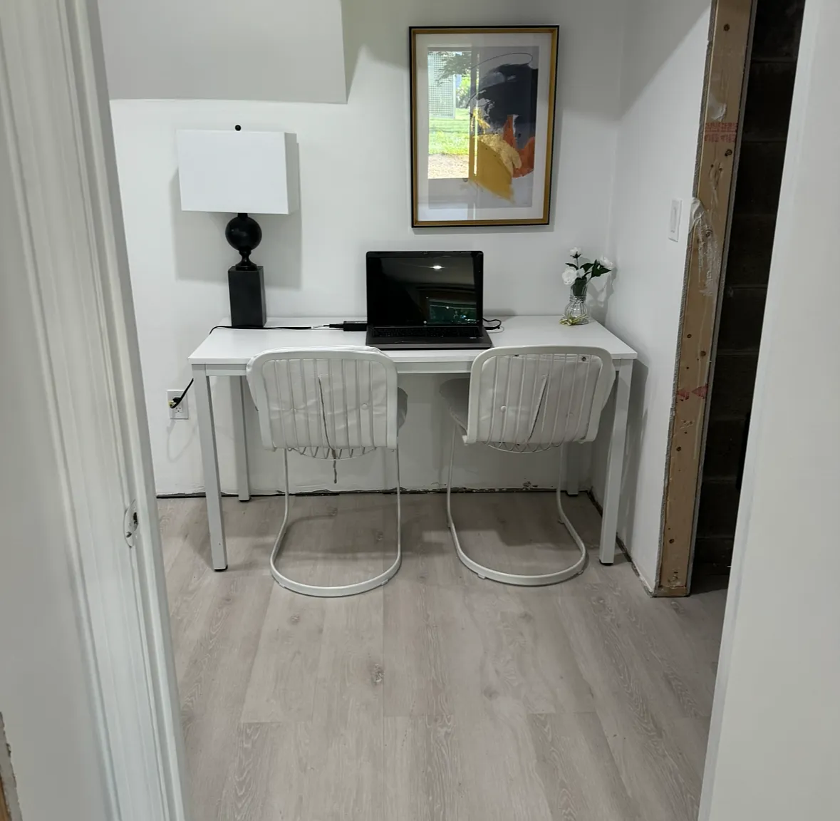 2 bed, 800 sqft, $2,300 — Photo 1